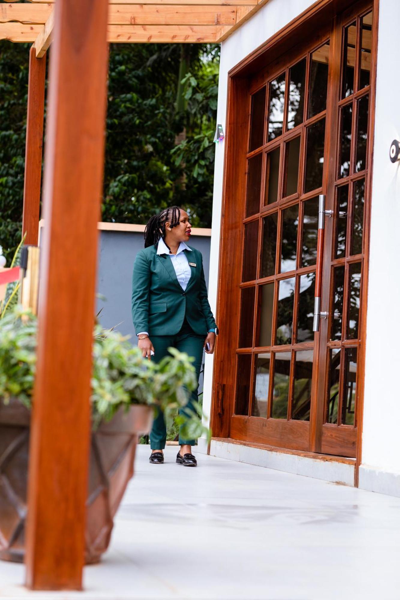 Greenside Hotel أروشا المظهر الخارجي الصورة